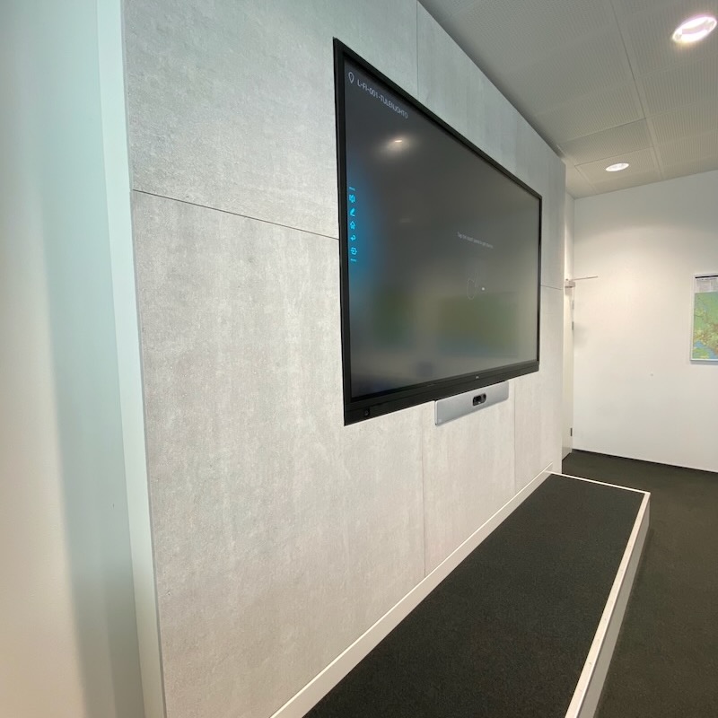 Presson Oy WallCabin Custom - Näyttökaluste