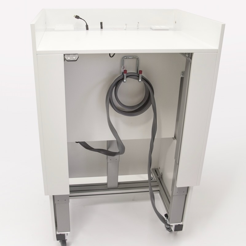 Presson Oy Podium+ - Esityskaluste valkoinen viimeistely